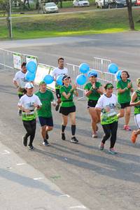 BIB: 999
                            <button type="button" onclick="openModal(3553859)" class="btn btn-primary btn-sm float-right btn-popup" data-toggle="modal" data-target=".modal-high-quality">
                        <i class="fas fa-shopping-cart"></i> Add to Cart
                    </button>
                                            <button type="button" onclick="isThisMe(3553859, true)" class="btn btn-success btn-sm float-right btn-popup btn-isme hidden" data-toggle="tooltip" data-placement="bottom" title="นี่คือรูปของคุณใช่ไหม คลิกที่นี่เพื่อเอาเข้าอัลบั้ม">
                        <i class="fas fa-plus"></i> Add to album
                    </button>
                    <button type="button" onclick="isThisMe(3553859, false)" class="btn btn-warning btn-sm float-right btn-popup btn-isnotme hidden">
                        <i class="fas fa-ban"></i> Remove from album
                    </button>